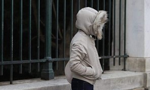 Καιρός: Από καλοκαίρι… χειμώνας - ''Kατρακυλά'' η θερμοκρασία την Τρίτη